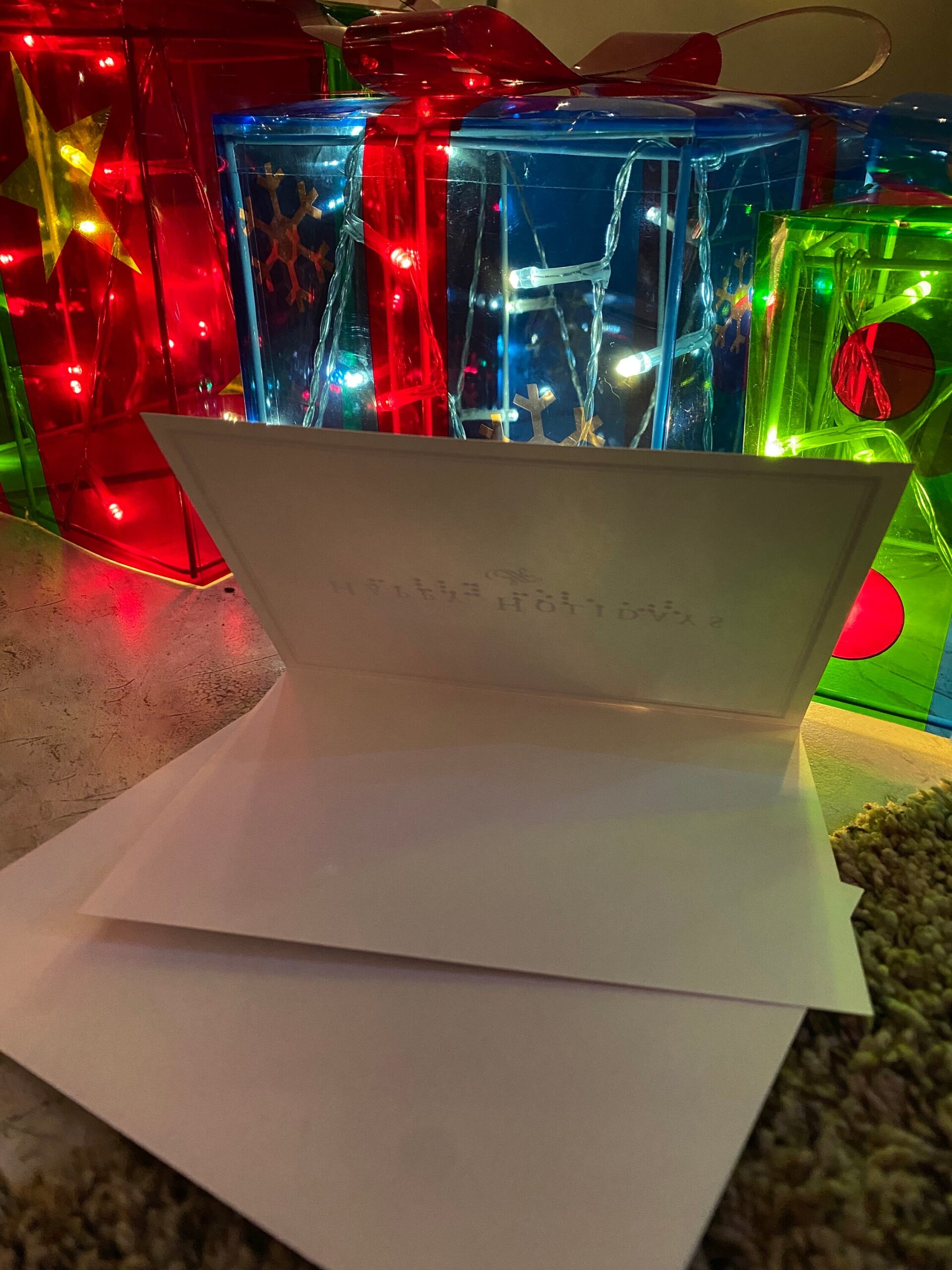 Braille Holiday Greeting Card – Season's Greetings - Image 2